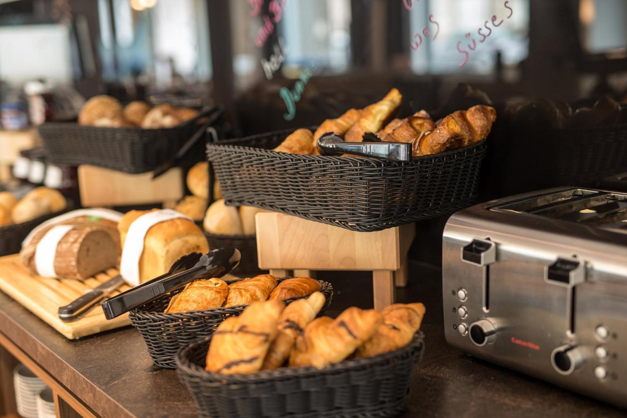 Holiday Inn - The Niu, Saddle Fuerth By Ihg Exterior foto